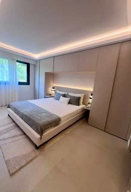 Master suite